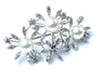 Brooch Refined “daisy” brooch with diamonds and pearls 58 Facettes