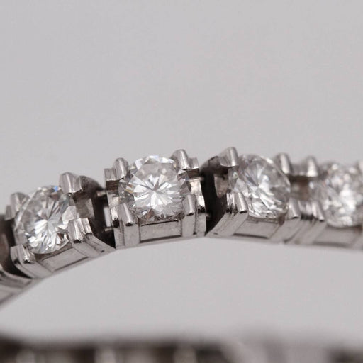 Bracelet Bracelet Rivière en Or Blanc et Diamants 58 Facettes D359535JC