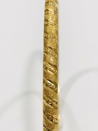 Bracelet Bracelet jonc ciselé or jaune 58 Facettes