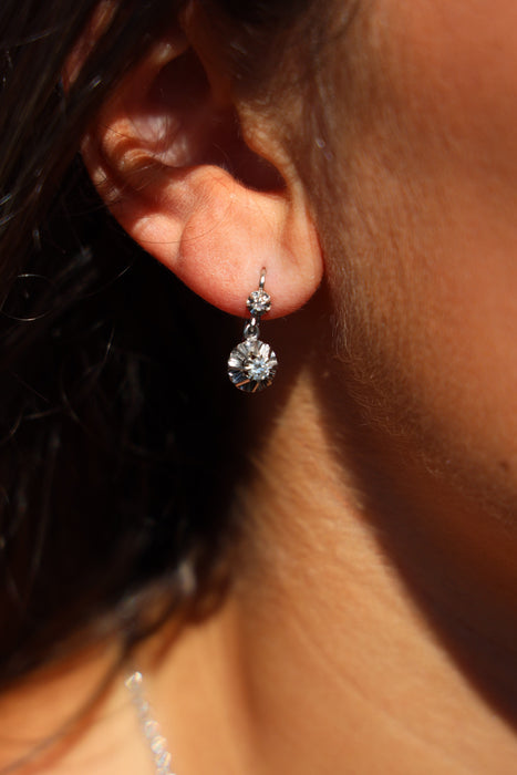 Boucles d'oreilles Boucles d'oreilles Dormeuses Or blanc Diamant 58 Facettes 1692613CN