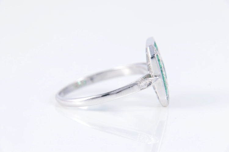 Bague Bague style Art Déco Emeraudes Diamants 58 Facettes 1