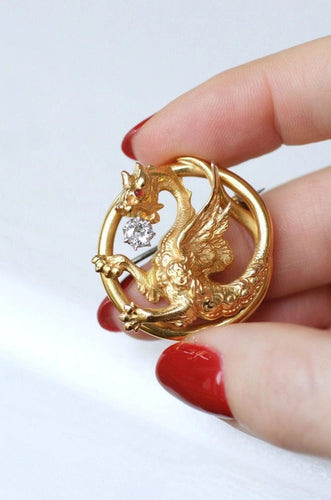 Broche Or jaune / Diamant / XIXe Siècle Broche Chimère or et diamant 58 Facettes
