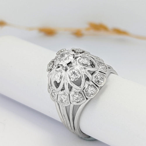 Bague Bague Dôme en or blanc platine et diamants 58 Facettes 15926