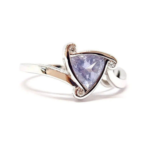 Bague Bague saphir milky diamants or blanc 58 Facettes