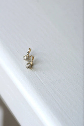 Boucles d'oreilles Dormeuses anciennes en or, platine, et diamants 58 Facettes