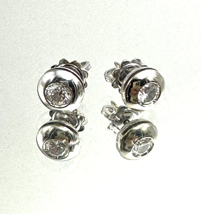 Boucles d'oreilles Boucles d'oreilles modernes en or blanc et diamants 58 Facettes