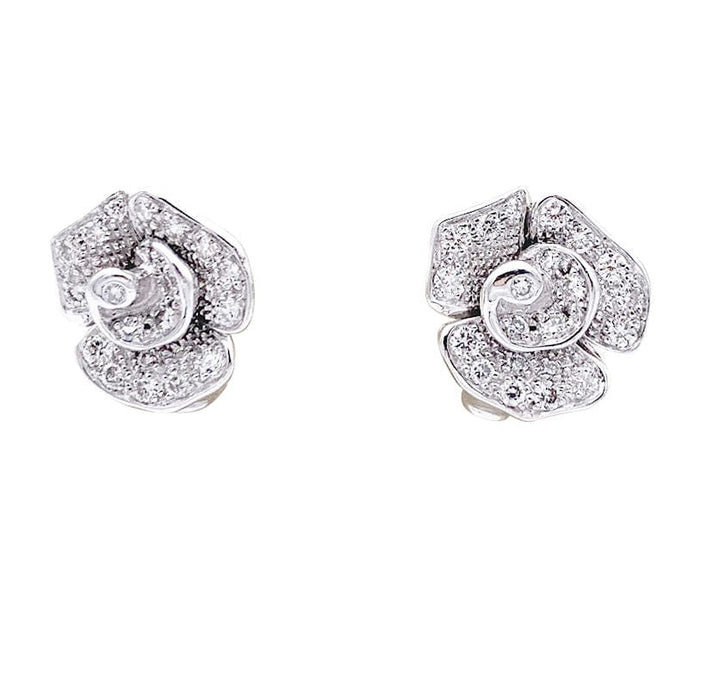 Boucles d'oreilles Boucles d'oreilles, "Fleurs", or blanc, diamants. 58 Facettes 33050