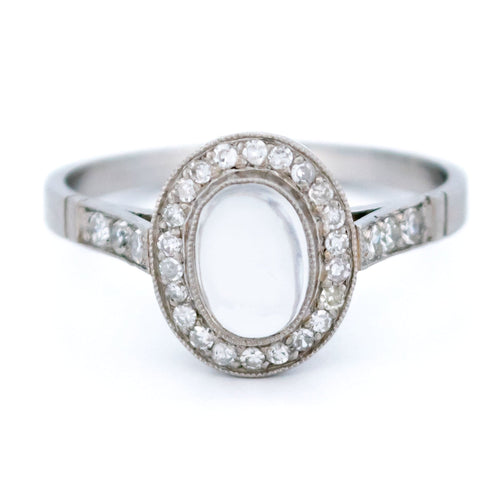 Bague 55.5 Bague entourage diamants pierre de lune platine 58 Facettes F34CC5ECF12042E8A56E179EA430E6B2