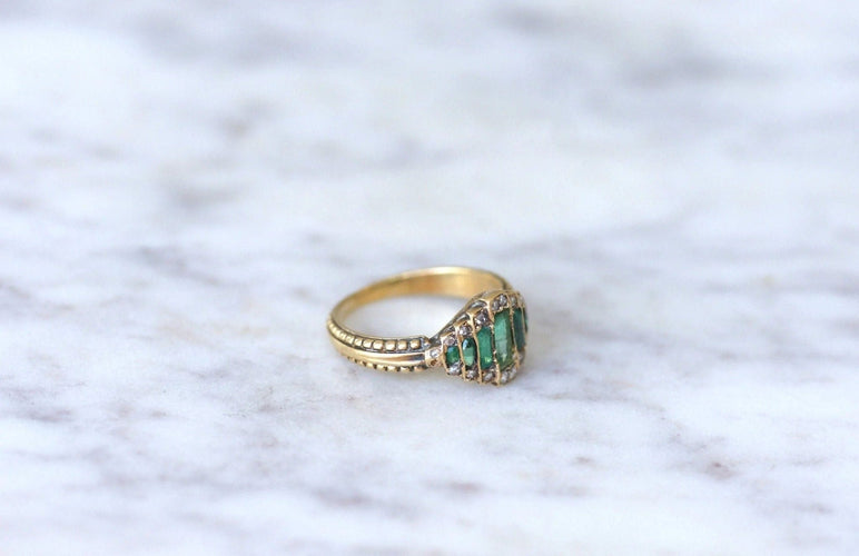 Bague Bague bandeau émeraudes et diamants 58 Facettes