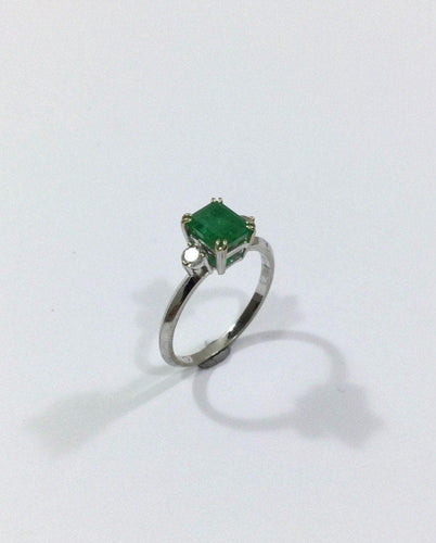 Bague 53 Bague Or Blanc Diamants Et émeraude 58 Facettes