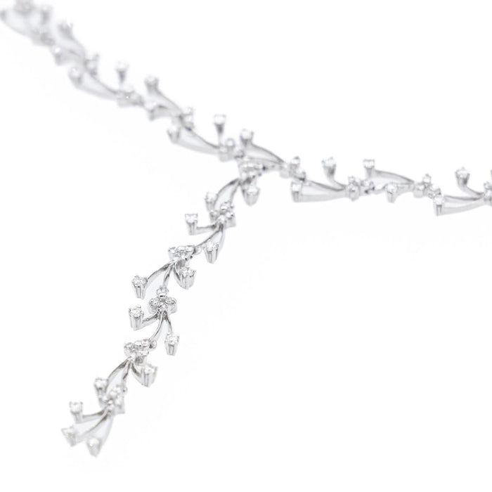 Collier Collier Or blanc Diamant 58 Facettes 578629CD