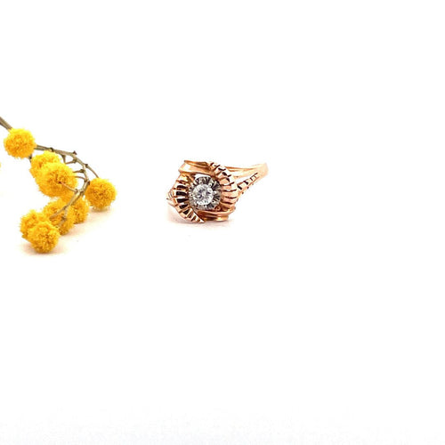 Bague Bague en or jaune et diamant 58 Facettes