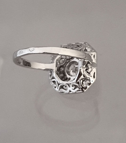 Bague 53.5 Bague Style Art Déco Octogonale Diamants Or Blanc 58 Facettes R 1656