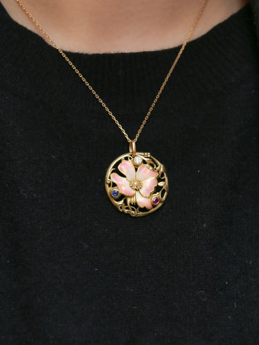 Pendentif Médaille Art-Nouveau en or, émail, diamant, saphir et rubis 58 Facettes J229