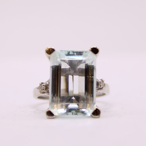 Bague 50 Bague Aigue-Marine Diamants 58 Facettes