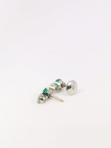 Boucles d'oreilles Paire de puces d'oreilles vintage or blanc, diamants et émeraudes 58 Facettes J89