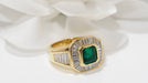 Ring 52 Emerald and diamond ring 58 Facettes 32146