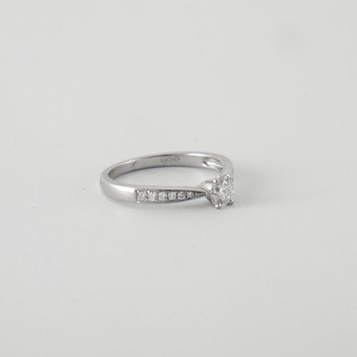 Bague 54 Bague Solitaire diamant épaulé 58 Facettes