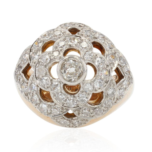 Bague 48 Bague boule ajourée d'un décor de fleur et diamants 58 Facettes 21-620