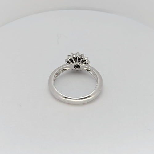 Bague Bague en or blanc et diamants 58 Facettes 15996