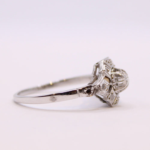 Bague Bague Art-déco Diamants et or blanc 58 Facettes