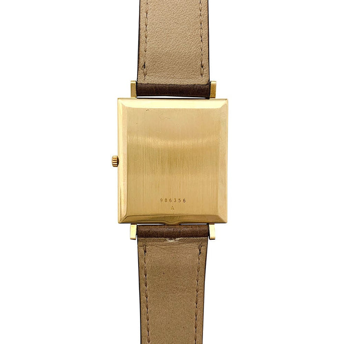 Montre Jaeger Lecoultre en or jaune, diamants, bracelet cuir.