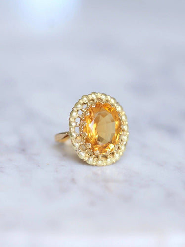 Bague Bague de cocktail ancienne citrine sur or jaune et vert 18Kt 58 Facettes