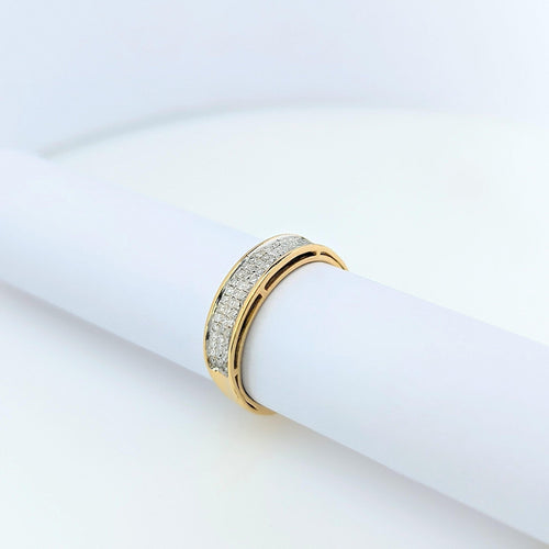 Bague Bague en or jaune et diamants 58 Facettes 25030