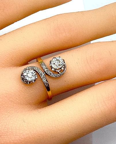 Bague 53 Bague en or blanc et or jaune 18 carats en diamants. Epoque 1900 58 Facettes AB267