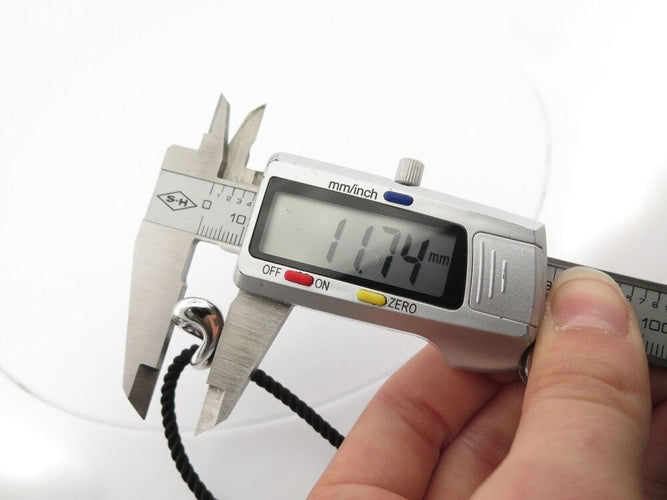 Collier collier FRED pendentif mouvemente or blanc 18k diamant cordon noir t50 58 Facettes 250364