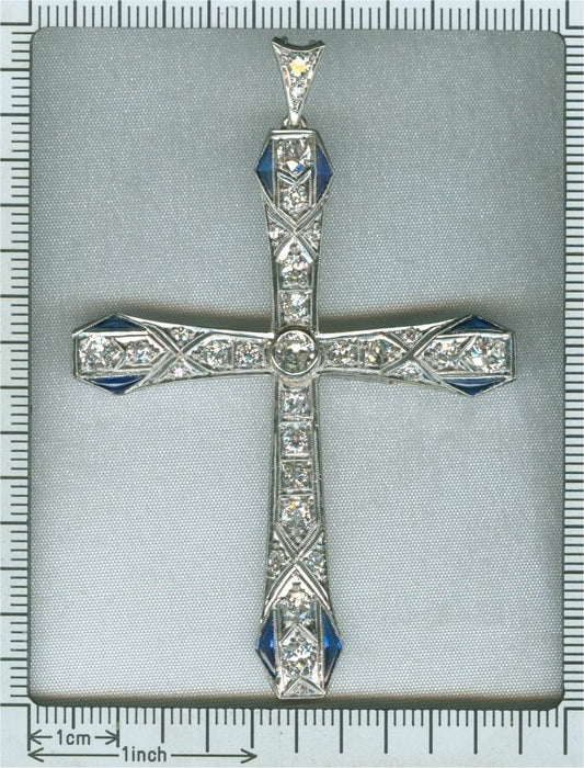 Pendentif Croix en diamant et saphir 58 Facettes 20357-0011