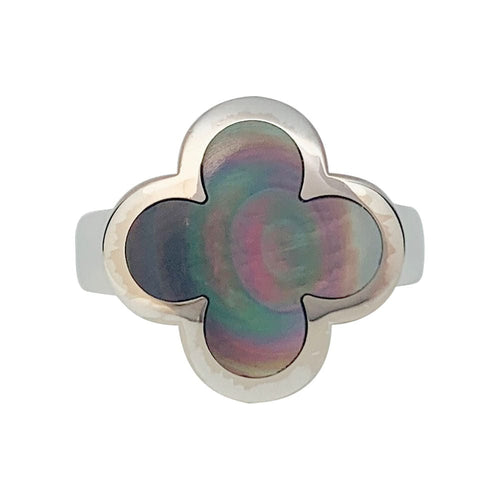 Bague 48 Bague Van Cleef & Arpels modèle "Pure Alhambra" en or blanc, nacre grise. 58 Facettes 31353