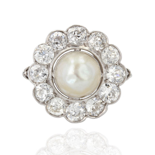 Ring 51 Old fine pearl and diamond daisy ring 58 Facettes 22-096