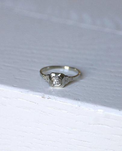 Bague Solitaire diamant Art Déco géométrique 58 Facettes