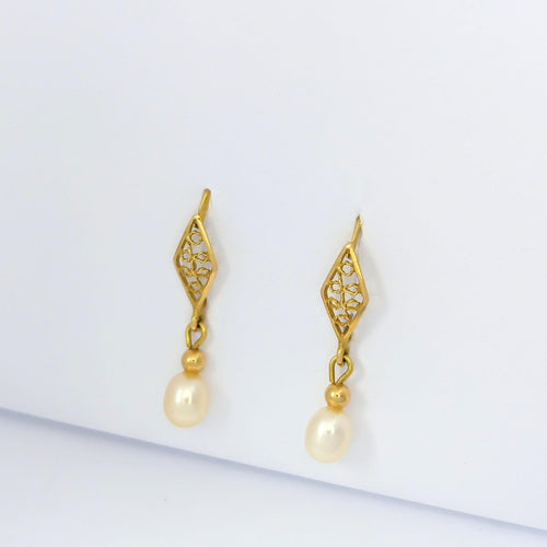 Boucles d'oreilles Boucles d'oreilles or jaune et perles 58 Facettes 27554