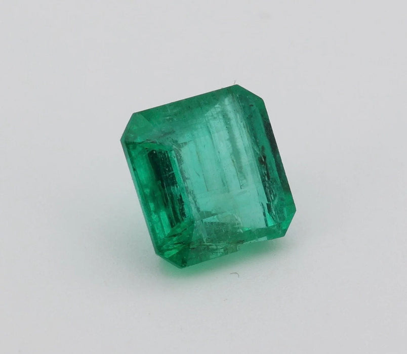 Gemstone Emeraude 1.24cts du Brésil 58 Facettes 181