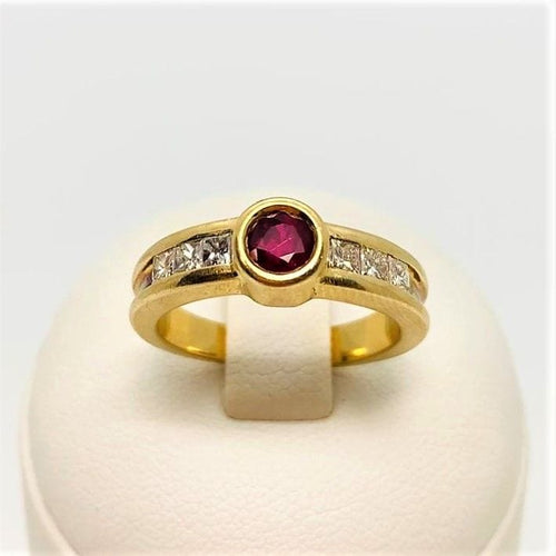 Bague 52 Bague Or Jaune  Rubis et Diamant 58 Facettes 20400000426