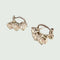 Boucles d'oreilles BOUCLES D'OREILLES en or 18 kt de design classique contemporain avec diamants 58 Facettes Q946A
