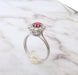 Ring 58 Marguerite ring, in white gold, rubies, diamonds 58 Facettes AA 1557