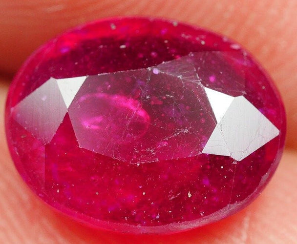 Gemstone Rubis 3,25cts 58 Facettes 360