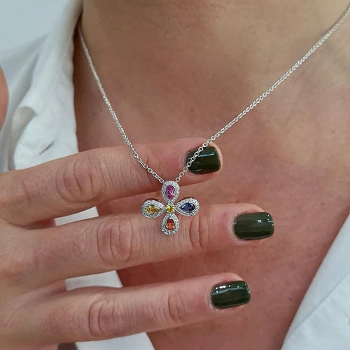 Collier Collier trèfle saphirs de couleur or blanc 58 Facettes