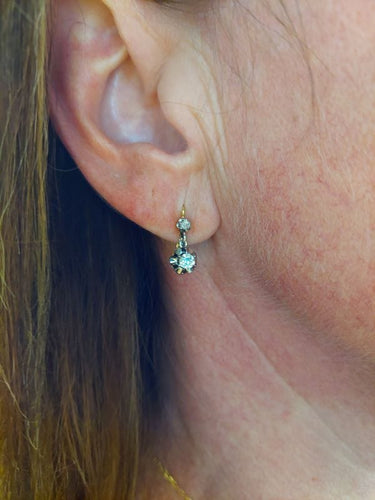 Boucles d'oreilles DORMEUSES ANCIENNES DIAMANTS 58 Facettes 073611