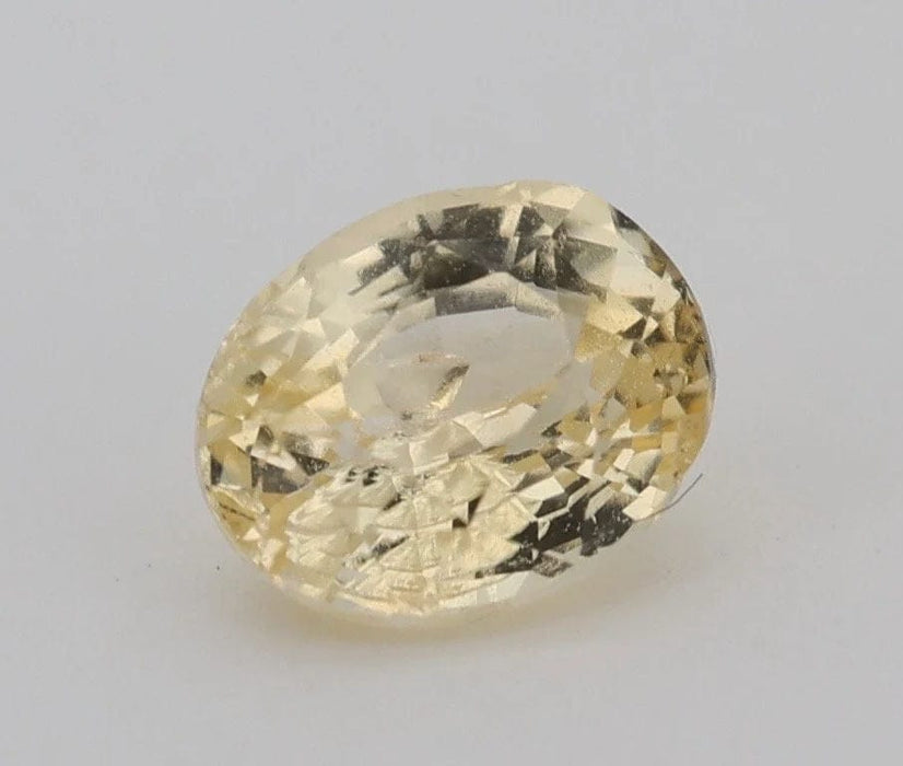 Gemstone Saphir jaune non chauffé non traité 1.04cts 58 Facettes 155