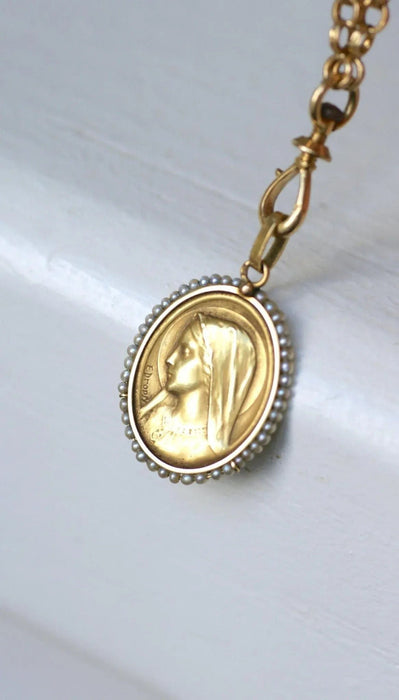Pendentif Dropsy - Médaille Vierge perles fines 58 Facettes