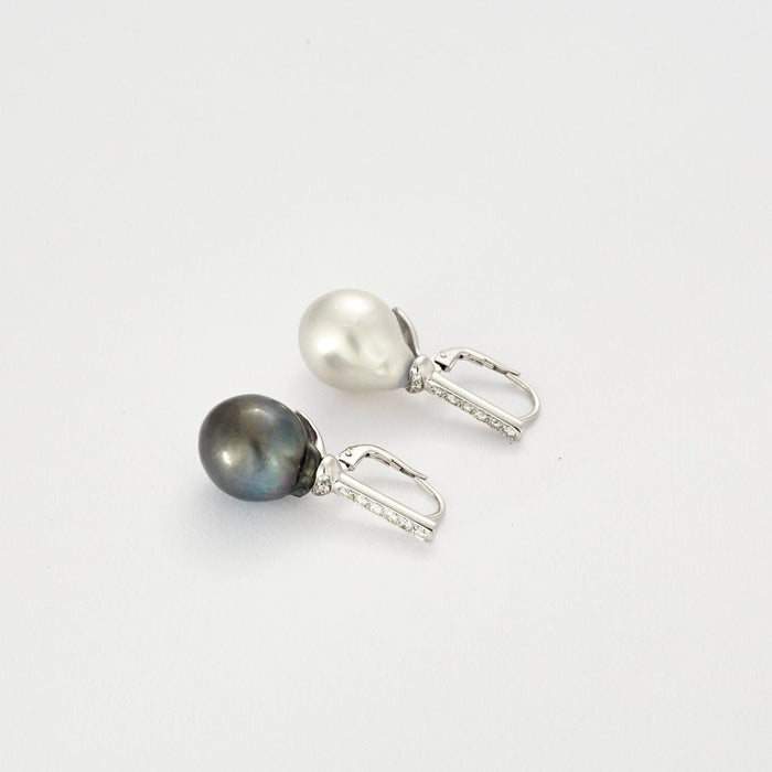 Boucles d'oreilles Boucles d'oreilles Perles & Diamants 58 Facettes 1708