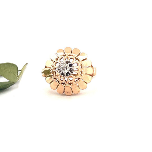 Bague 54 Bague rosace en or et diamant 58 Facettes