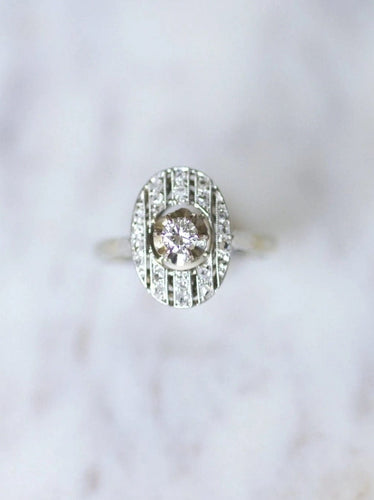 Bague Bague de fiançailles ovale Art Deco platine or blanc et diamants 58 Facettes