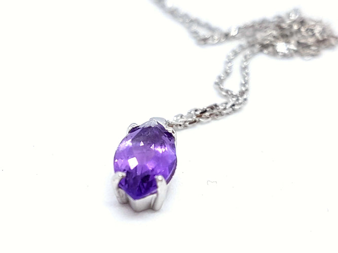 Collier Collier Chaîne + pendentif Or blanc Améthyste 58 Facettes 06235CD