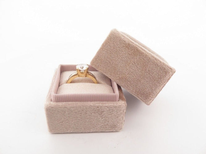 Bague 51 bague or jaune 18k sertie diamant solitaire 1.92ct 58 Facettes 254434