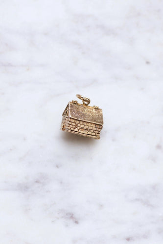 Pendentif Pendentif charm vintage maison en or 58 Facettes